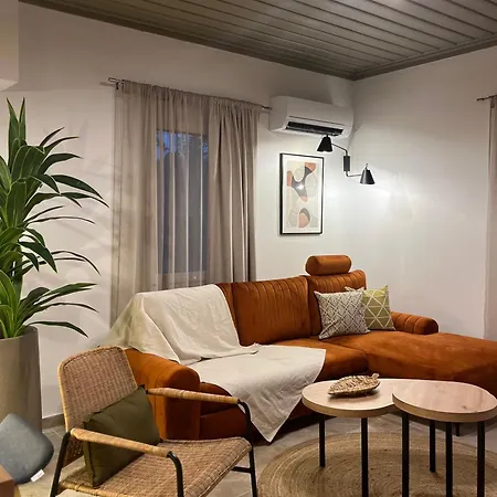 Skapin House スコペロス